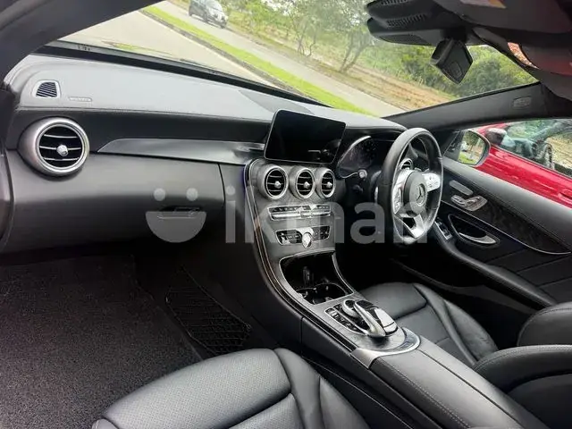Mercedes-Benz C200 2020 photo 3
