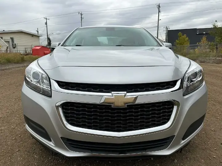 Chevrolet Malibu 2015 photo 3