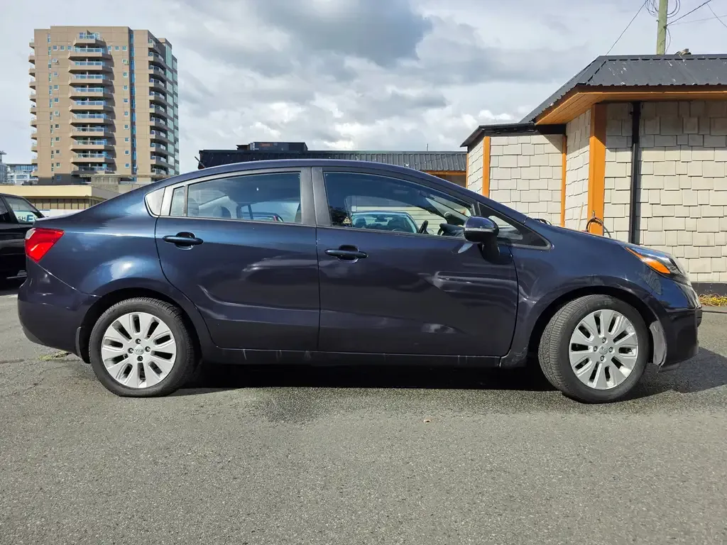 Kia Rio 2014 photo 4