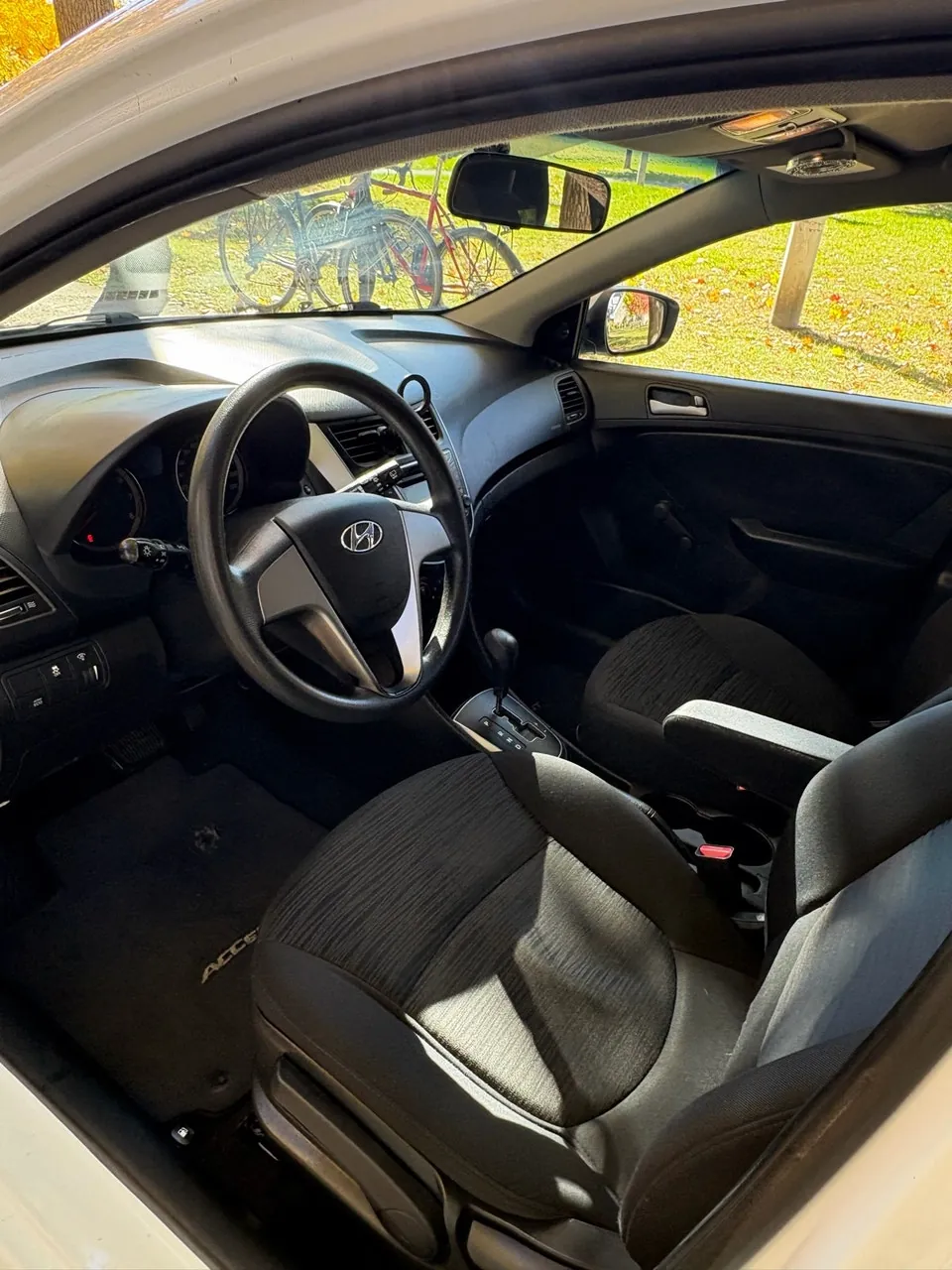 Hyundai Accent 2016 photo 3