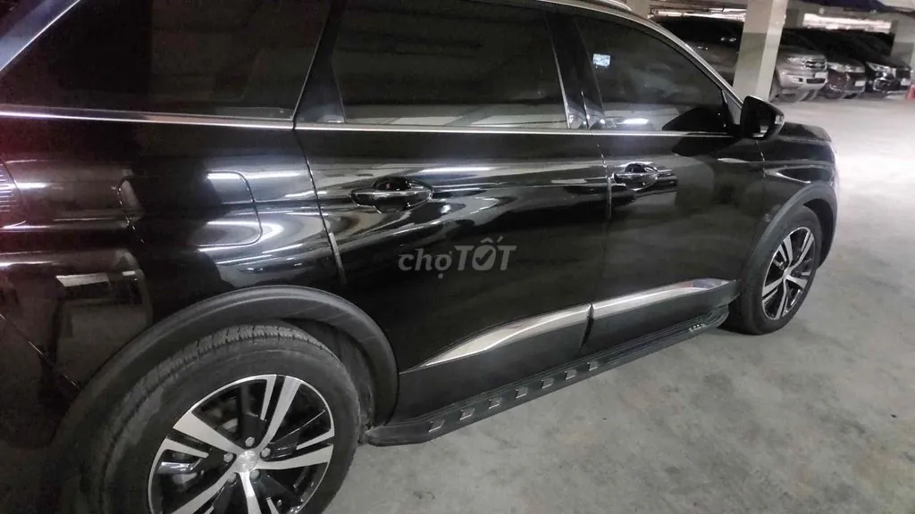 Peugeot 5008 2021 photo 3