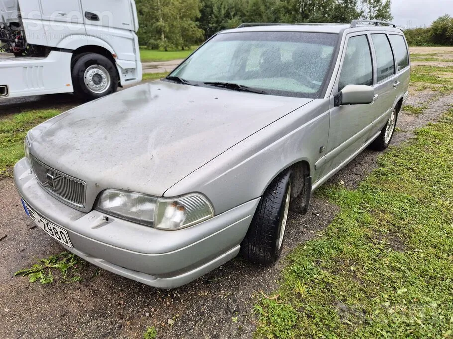 Volvo V70