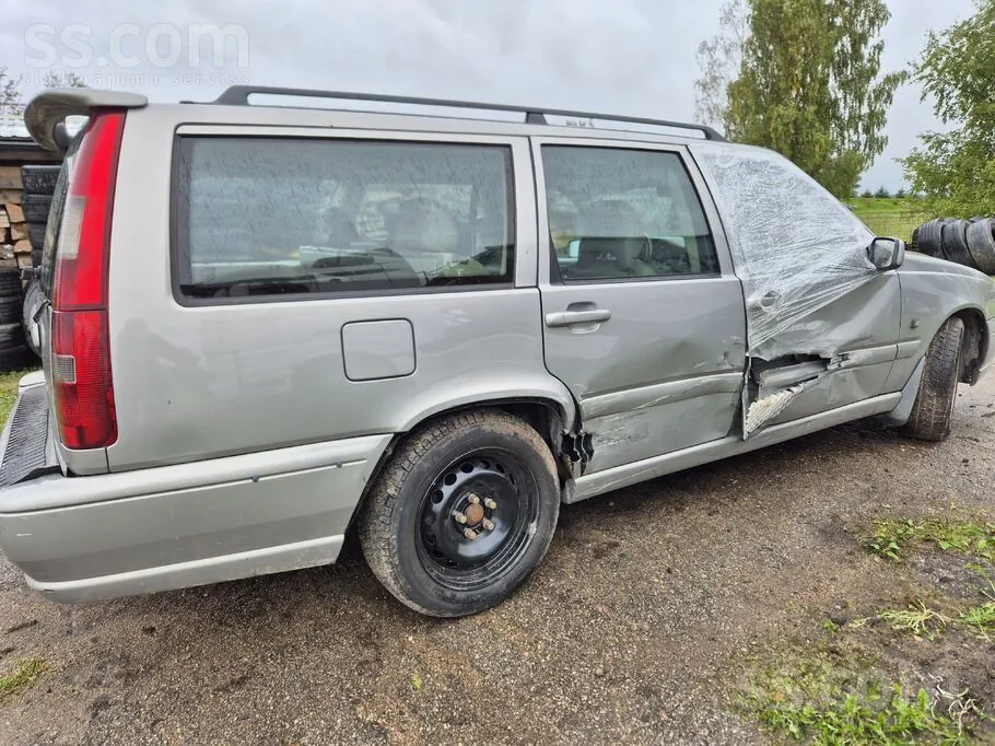 Volvo V70 1998 photo 5