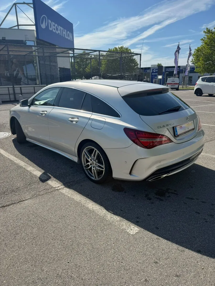 Mercedes-Benz Cla 2017 photo 2
