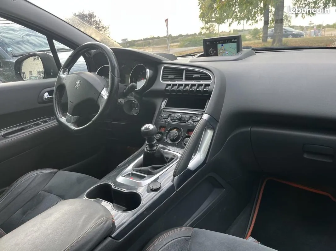 Peugeot 3008 2015 photo 5