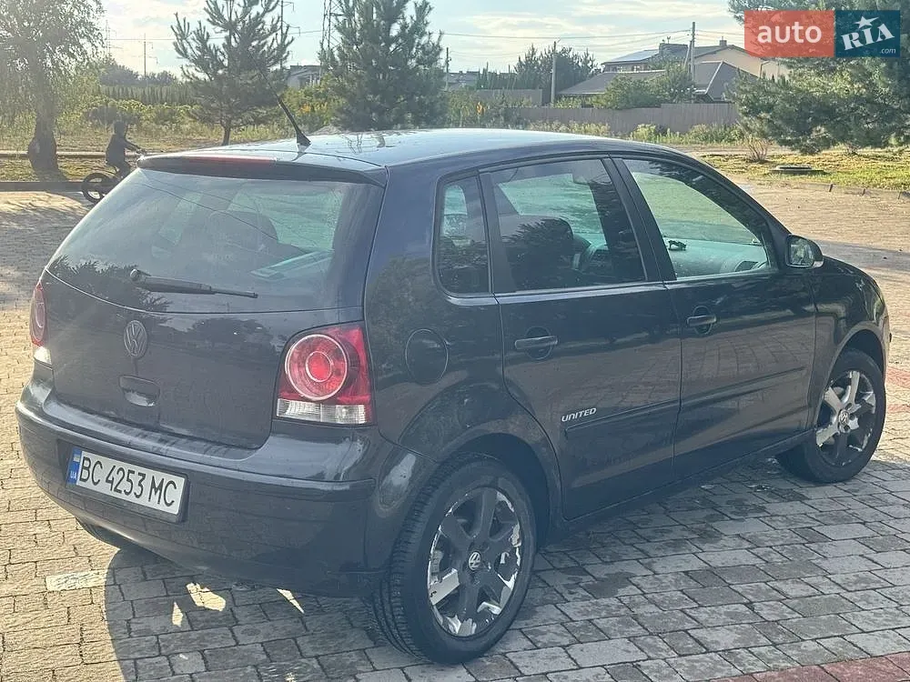 Volkswagen Polo 2009 photo 5
