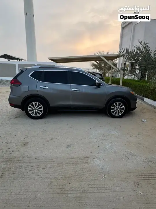 Nissan Rogue 2018 photo 4