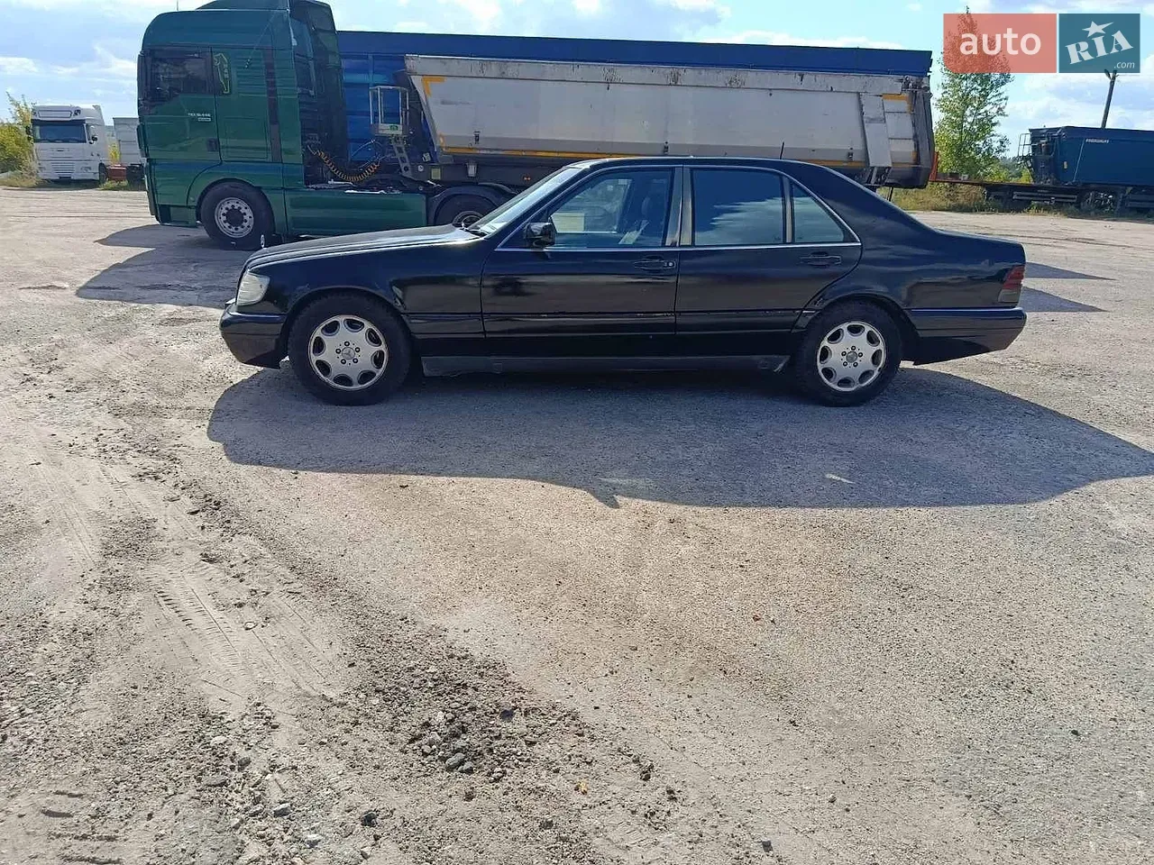 Mercedes-Benz S-Class 1995 photo 2