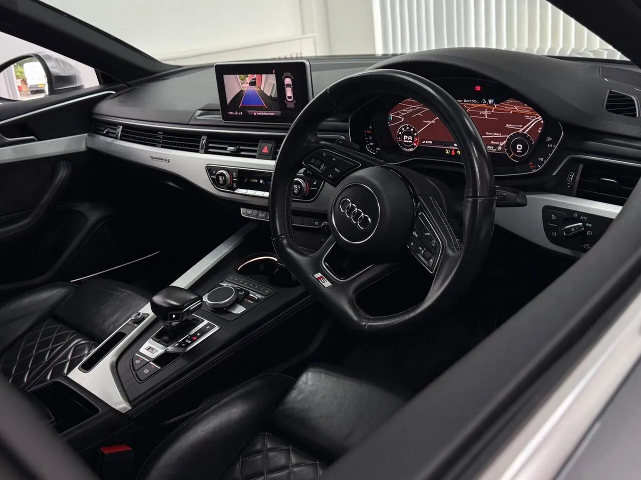 Audi S5 2018 photo 2