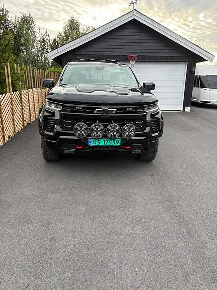 Chevrolet Silverado 1500 2024 photo 3