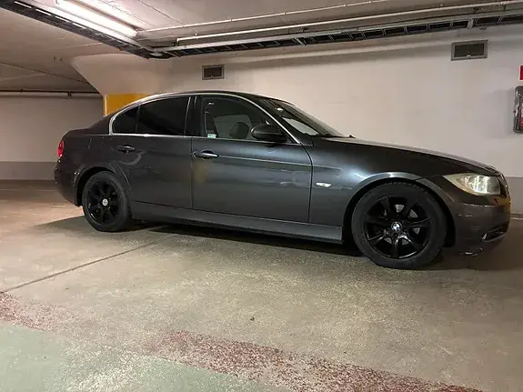 BMW 325I 2006 photo 3