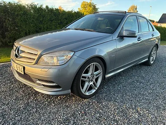 Mercedes-Benz C 220 2011 photo 5