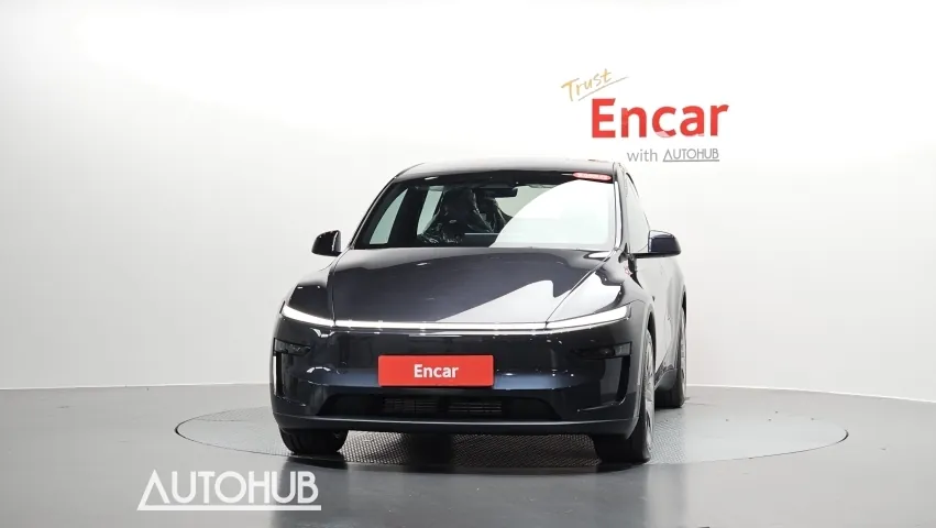 Tesla Model Y 2026 photo 3