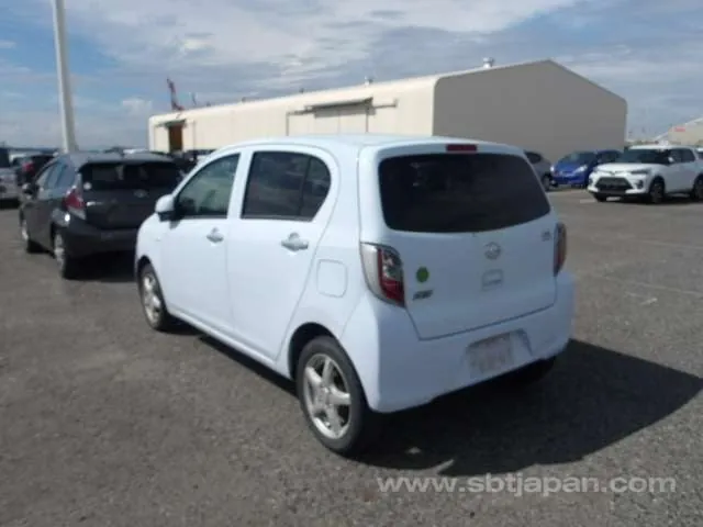 Daihatsu Mira Es X 2011 photo 3