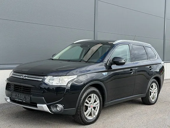 Mitsubishi Outlander 2015 photo 3