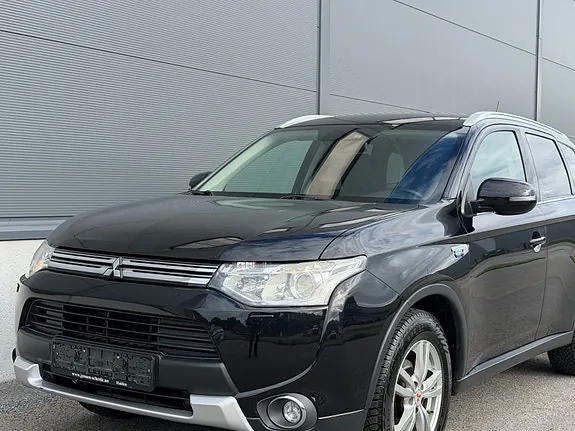 Mitsubishi Outlander 2015 photo 4