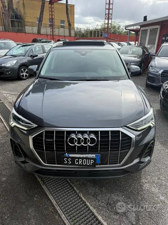 Audi Q3 2019 photo 2