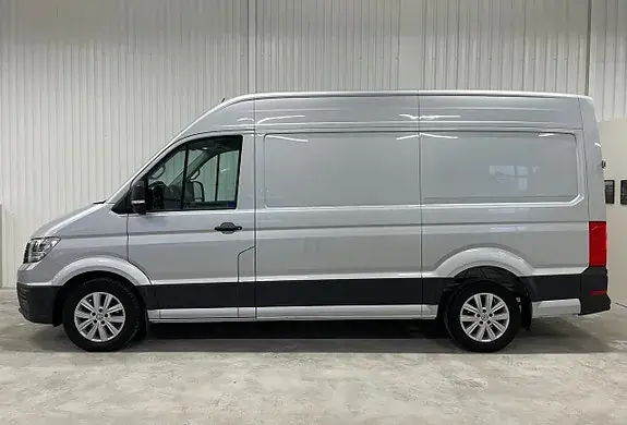 Volkswagen Crafter 35 2017 photo 2
