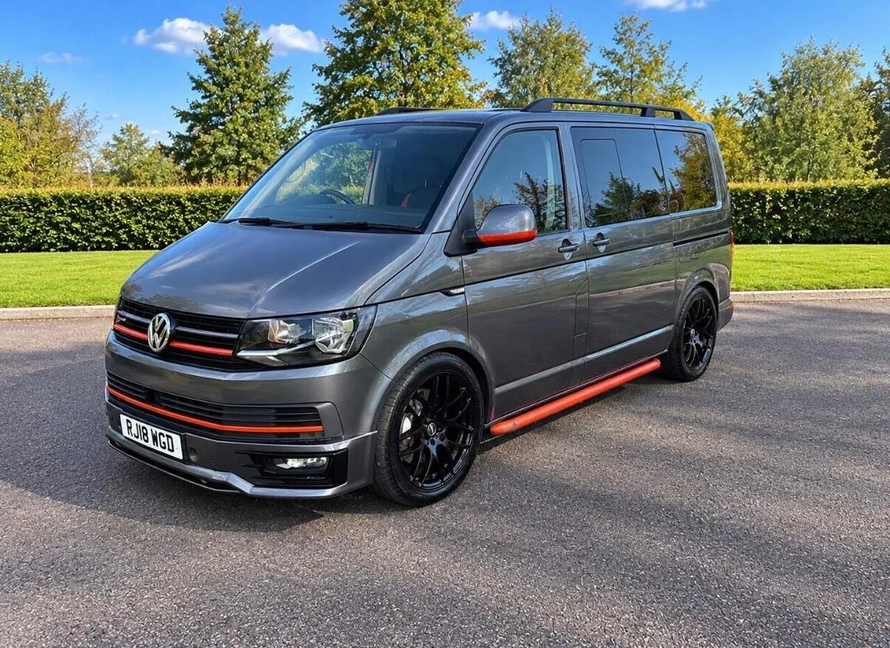 Volkswagen Transporter 2018 photo 3