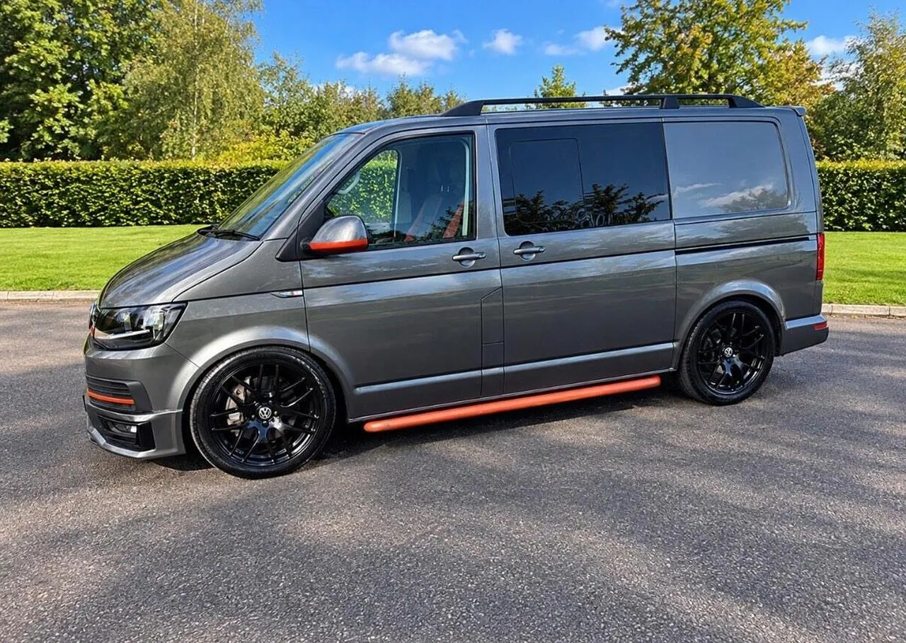 Volkswagen Transporter 2018 photo 4