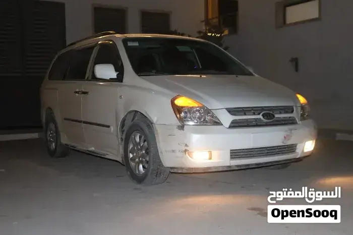 Kia Sedona 2012 photo 5