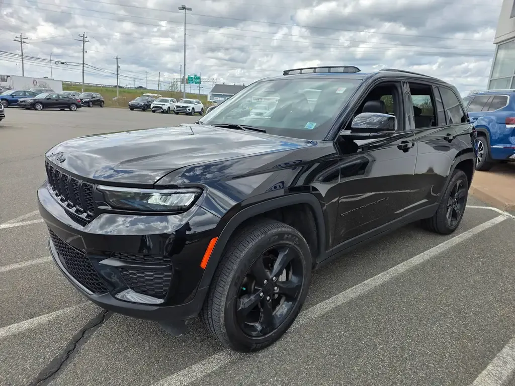 Jeep Grand Cherokee 2025 photo 3