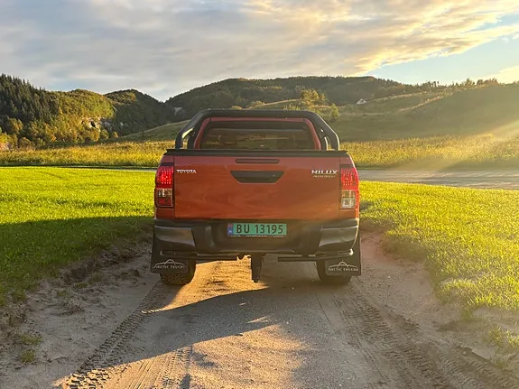 Toyota Hilux 2020 photo 5