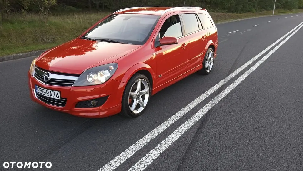 Opel Astra 2009 photo 4
