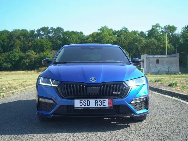 Skoda Octavia 2023 photo 2