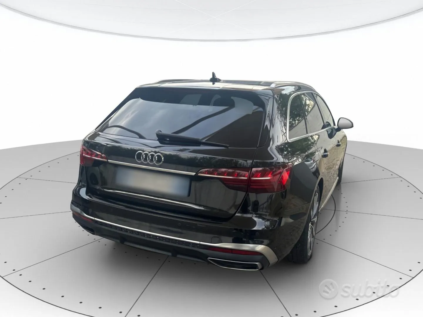 Audi A4 Avant 2023 photo 3