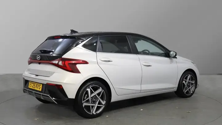 Hyundai I20 2025 photo 3