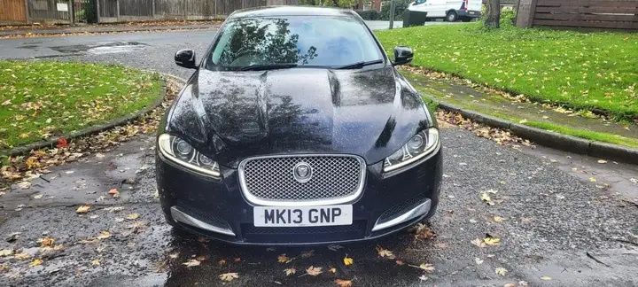 Jaguar Xf 2013 photo 2