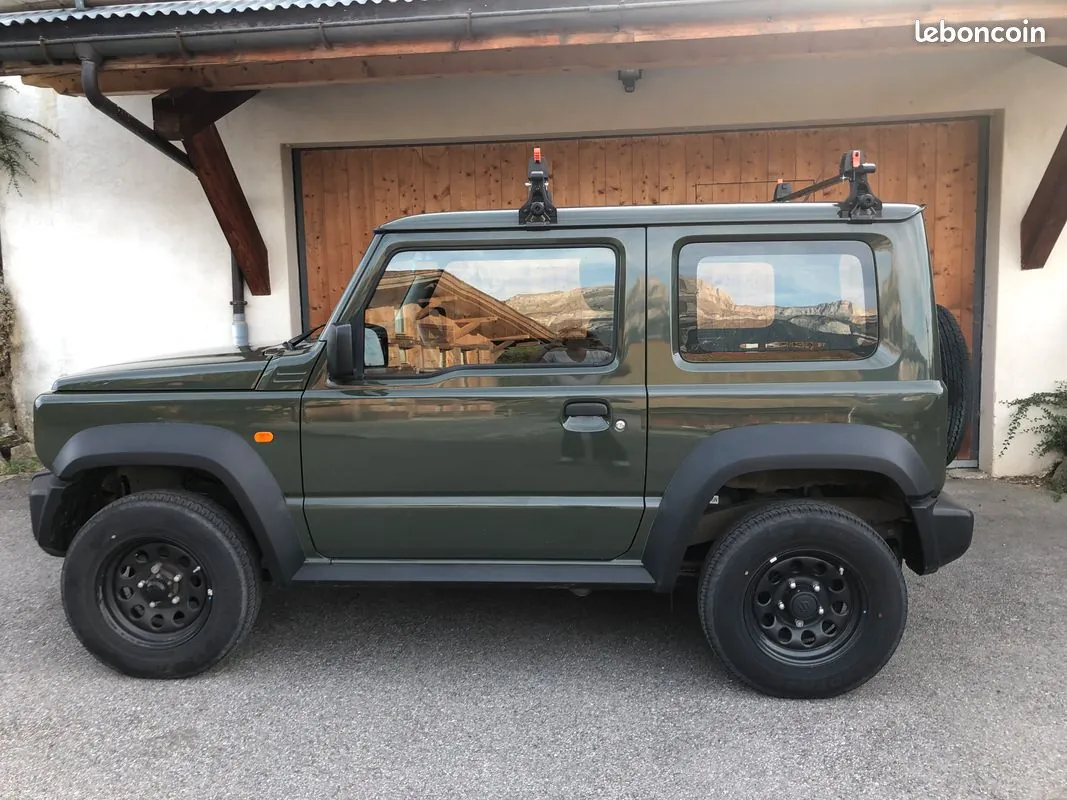 Suzuki Jimny 2023 photo 5