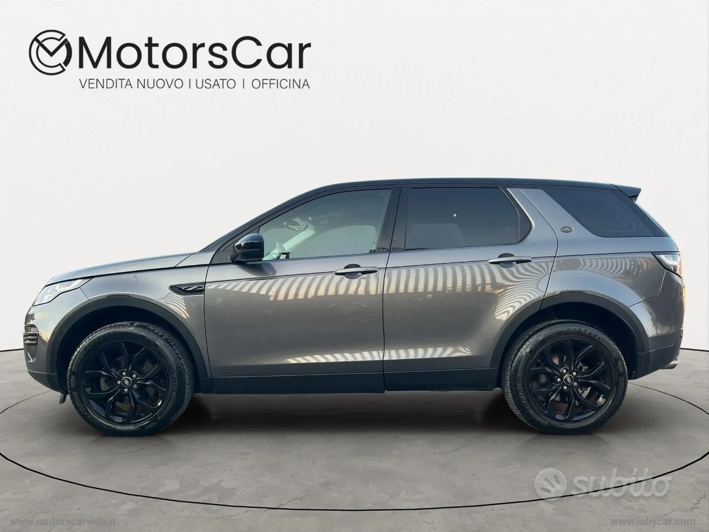 Land Rover Discovery Sport 2017 photo 4