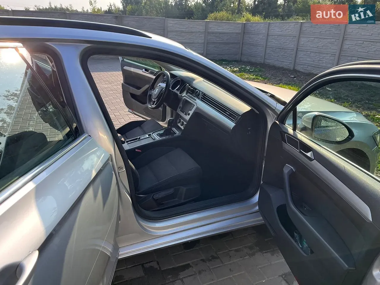 Volkswagen Passat 2016 photo 2