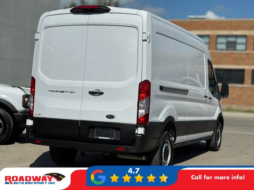 Ford Transit-250 Cargo 2025 photo 4