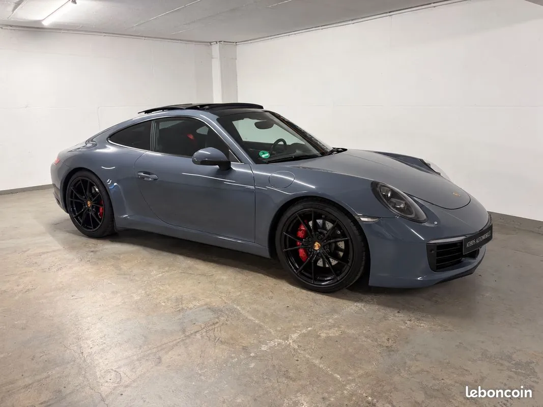 Porsche 911 2017 photo 2