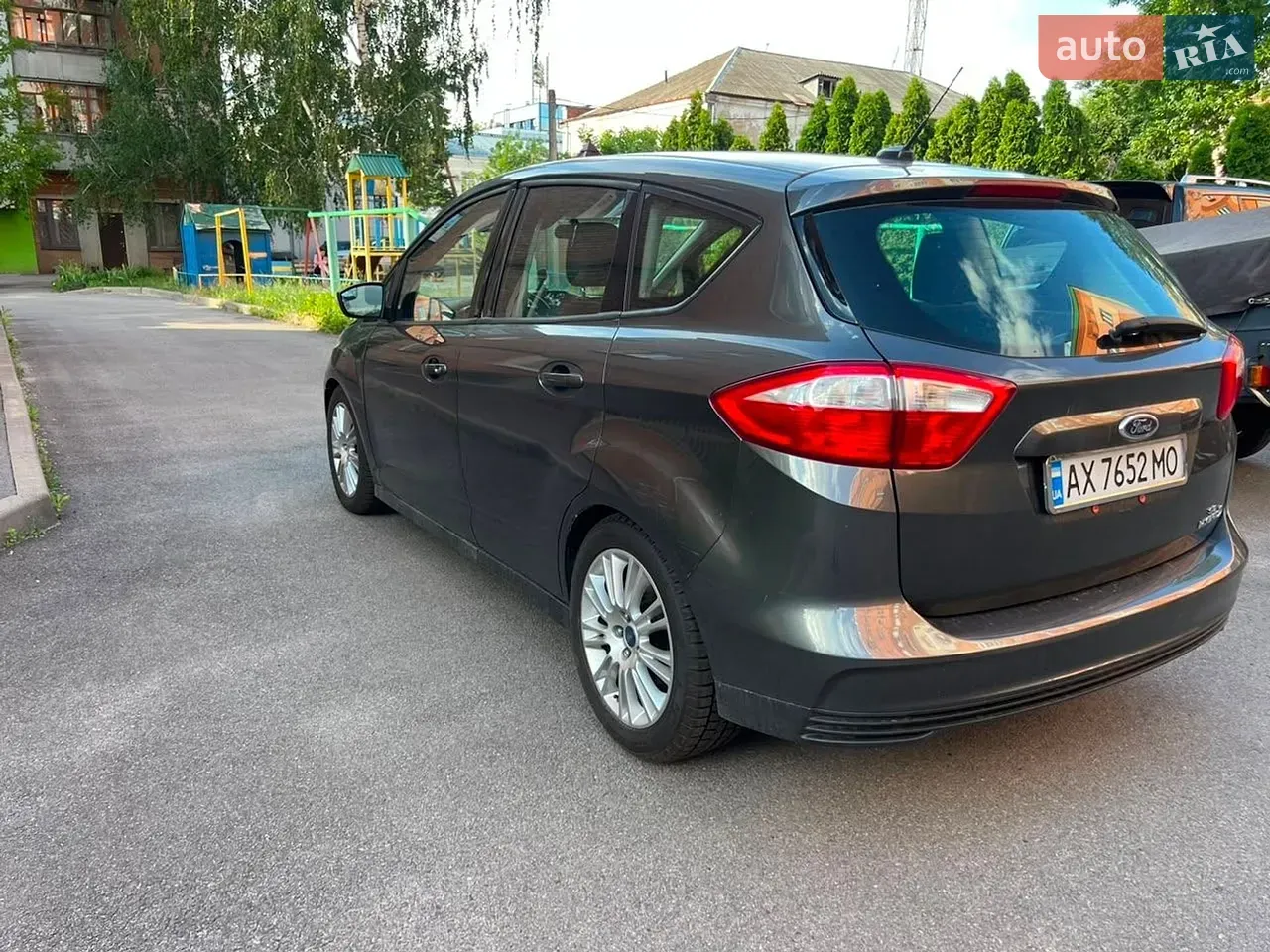 Ford C-Max 2016 photo 3