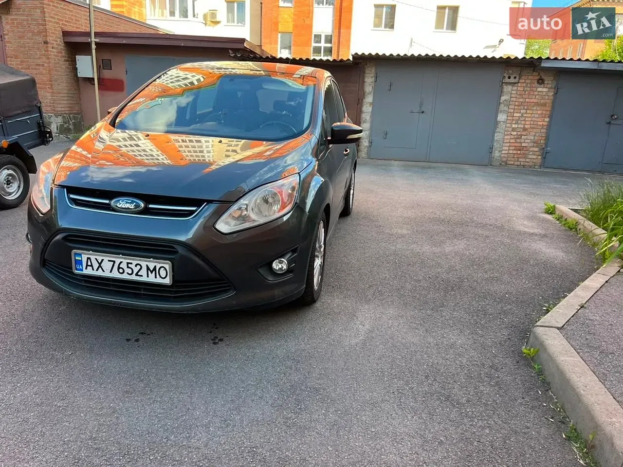 Ford C-Max 2016 photo 4