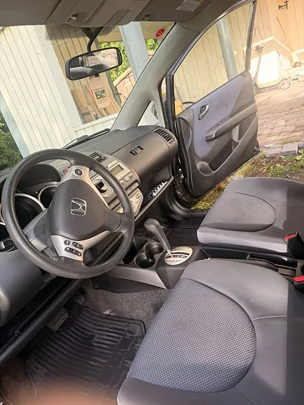 Honda Jazz 2007 photo 2