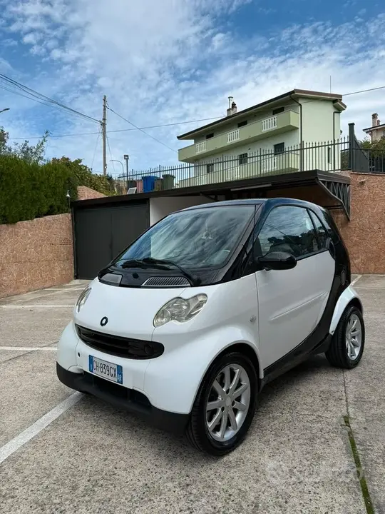 Smart 700