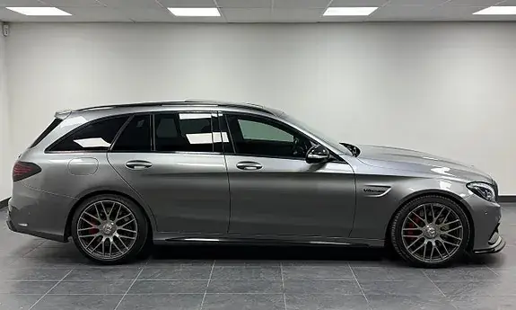 Mercedes-Benz C 63 Amg 2016 photo 3