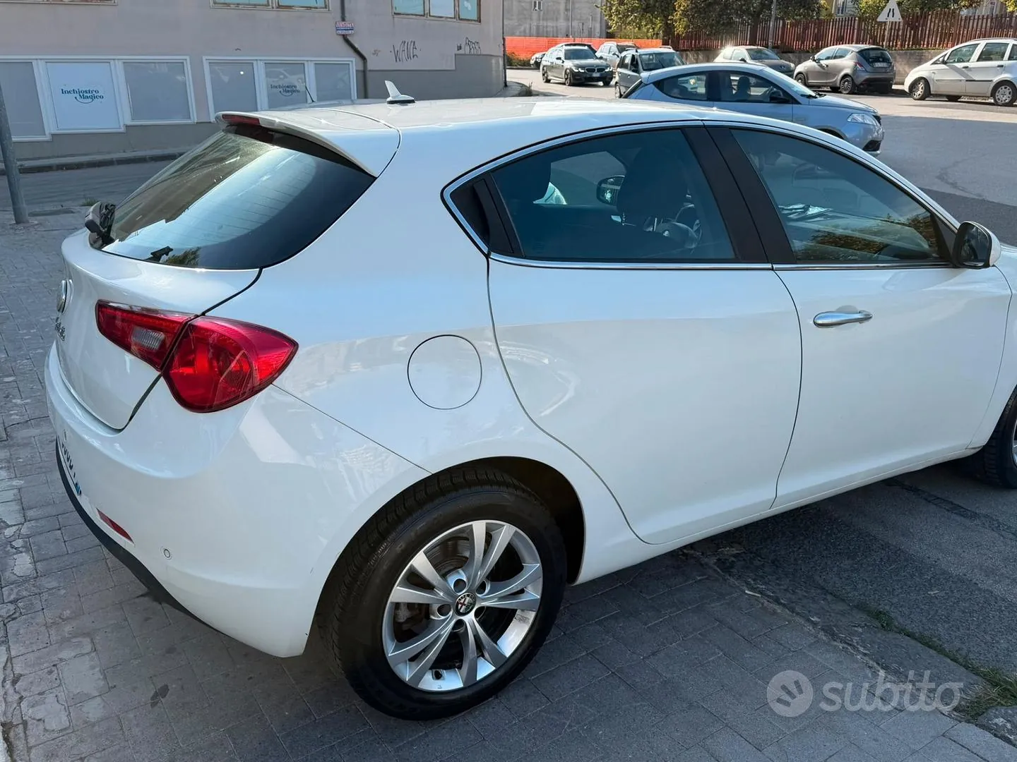 Alfa Romeo Giulietta 2012 photo 3