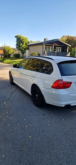 BMW 318D 2012 photo 5