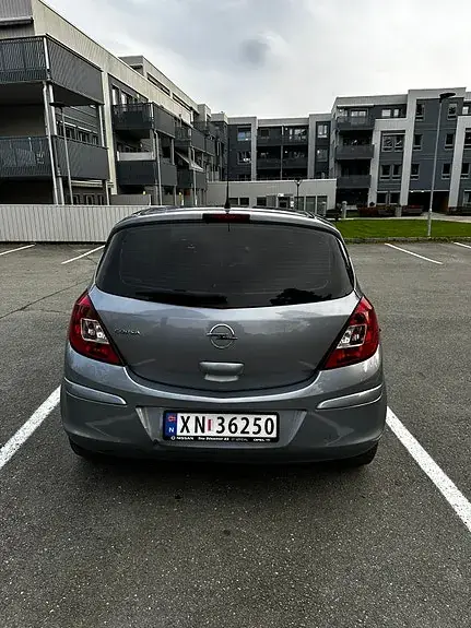 Opel Corsa 2010 photo 4