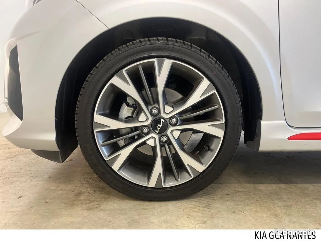 Kia Picanto 2024 photo 4