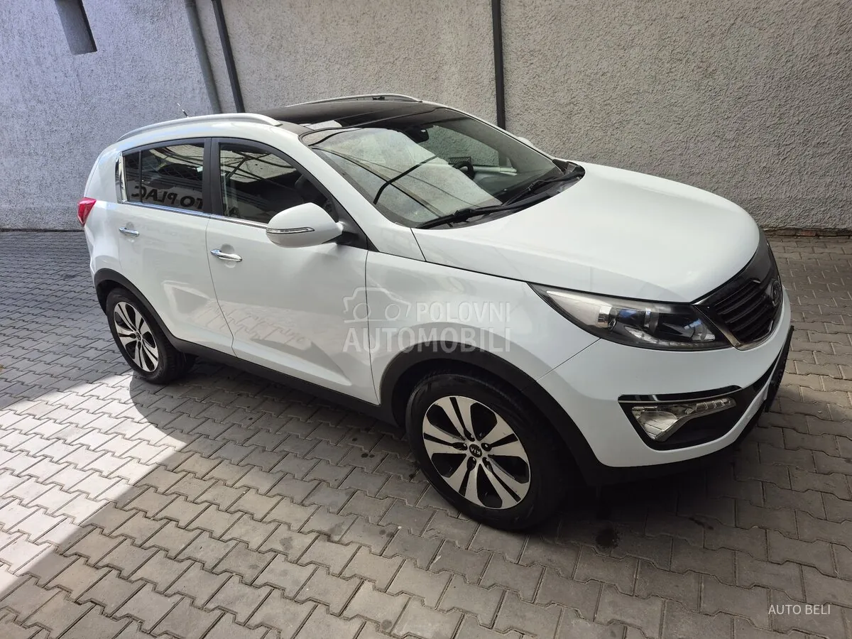 Kia Sportage 2012 photo 2