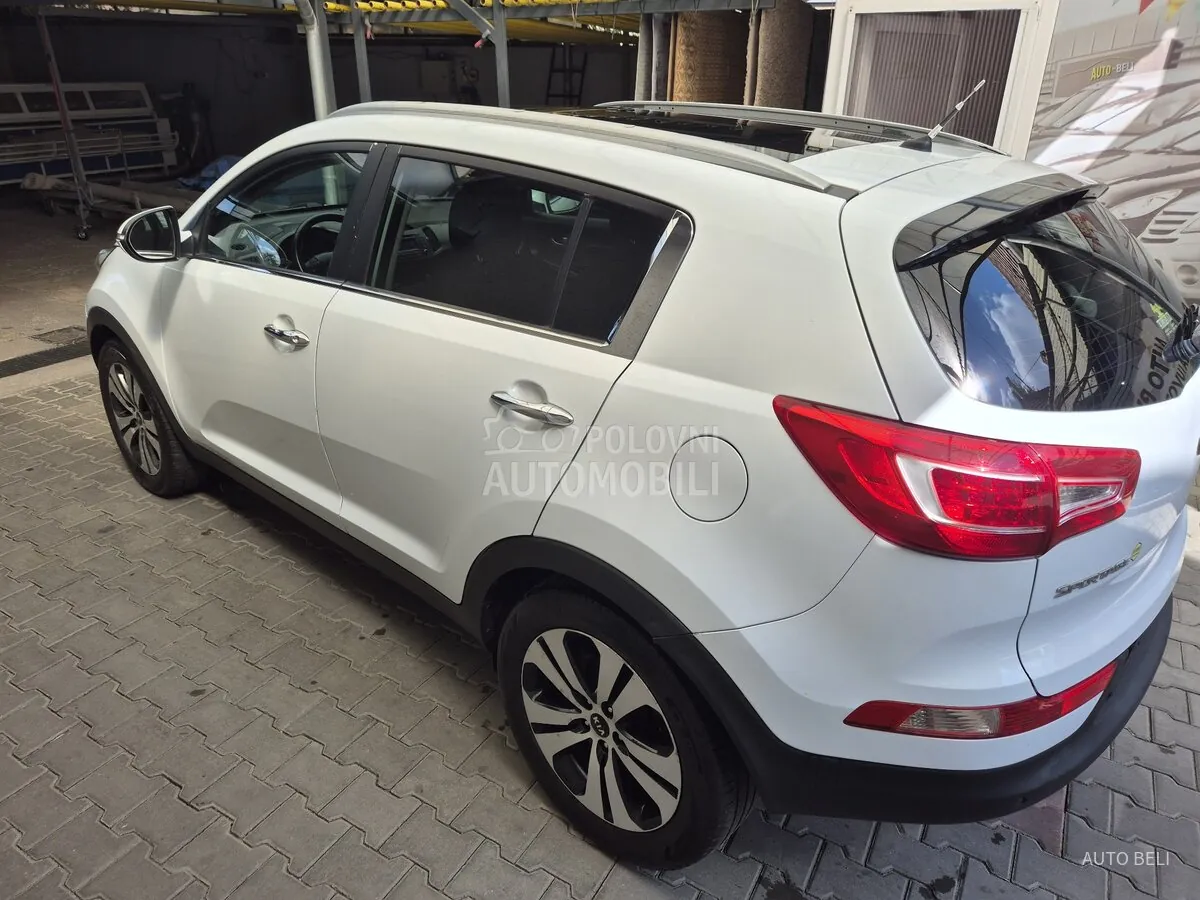 Kia Sportage 2012 photo 5