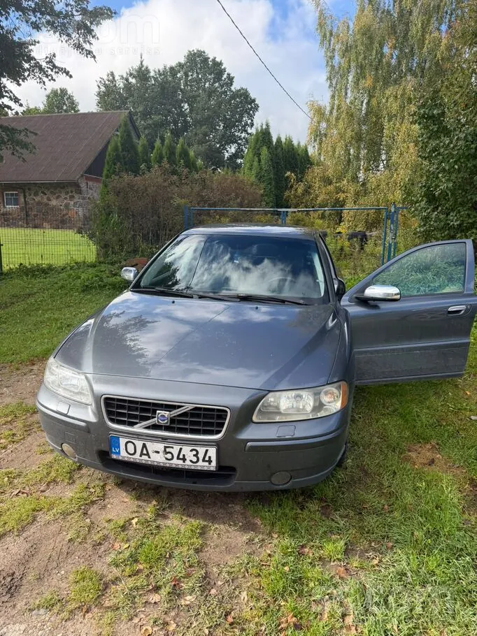 Volvo S60 2005 photo 4