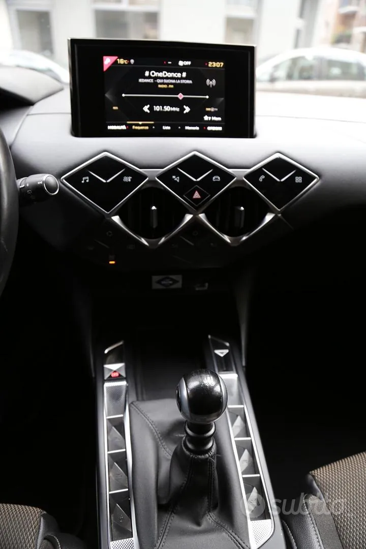 DS Automobiles Ds 3 Crossback 2022 photo 2